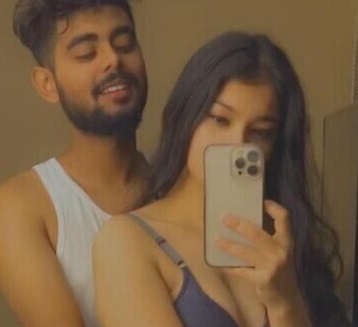 Indian Instagram Influencer Fully Nude Hard Fucking In OYO Kissing