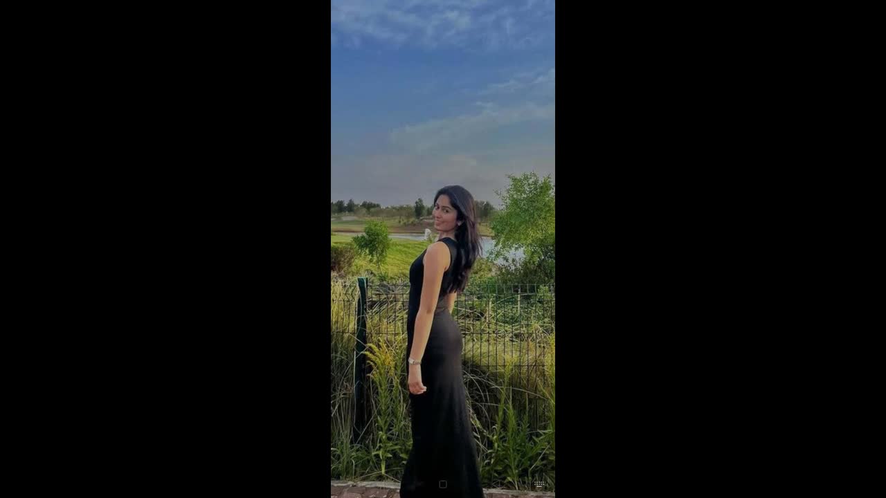 Very Beautiful Indian Mal