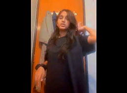 IIndian slim collage babe showing boobs and fingering her pink pussy part 6