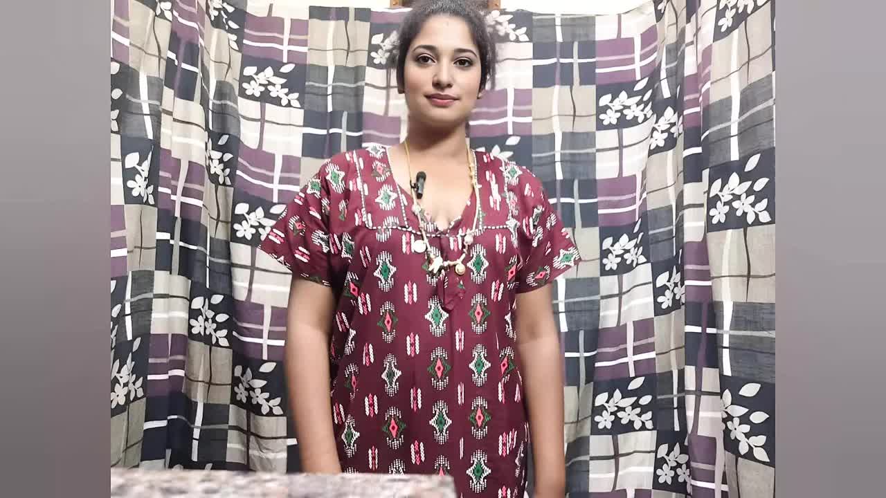 Hot Indian Bhabhi TamilNadu Aunty