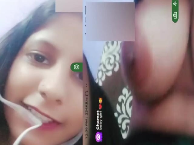 Cute Chamet girl live nude big boobs showing