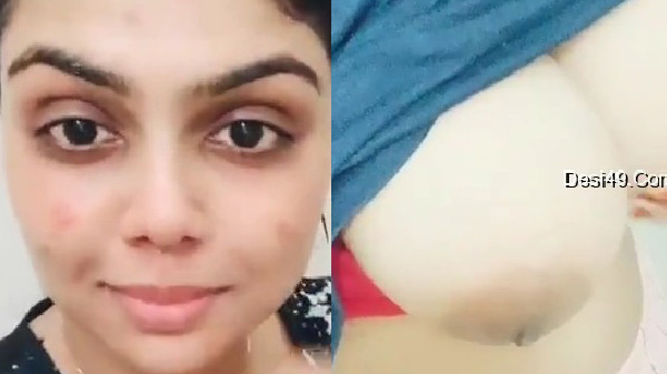 Delhi girl Aarti ki big boobs ki selfie