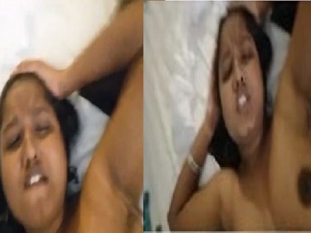 GF moaning sex in hotel viral desi chudai video