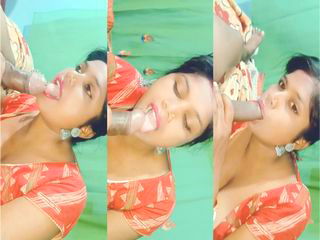 Horny Desi Bhabhi Blowjob