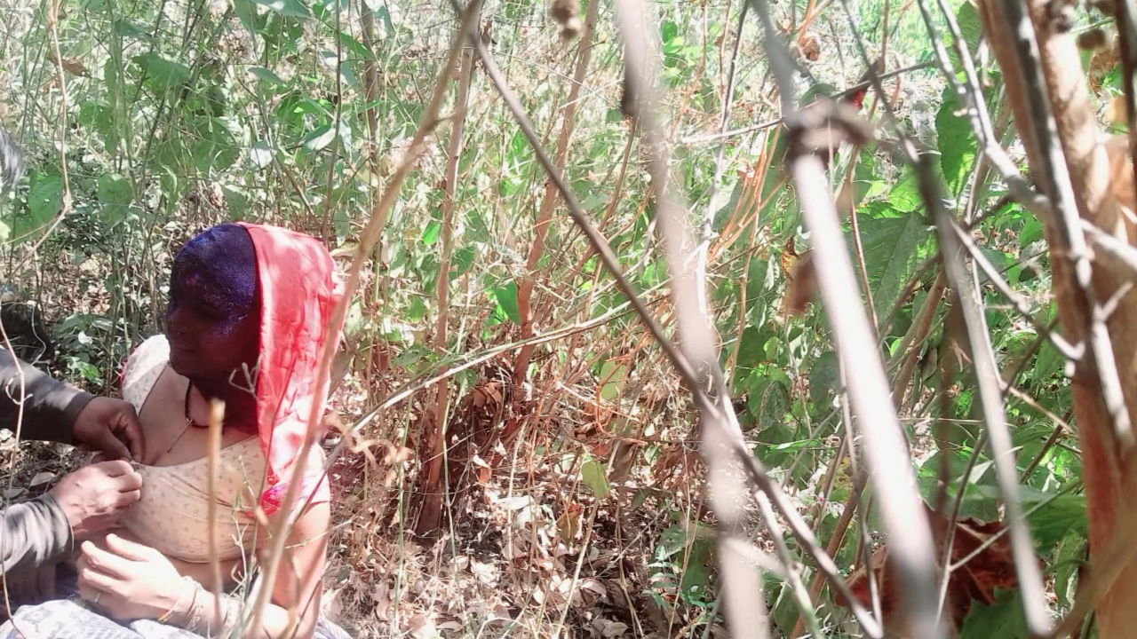 Beautiful young Indian village girlfriend boyfriend fuck