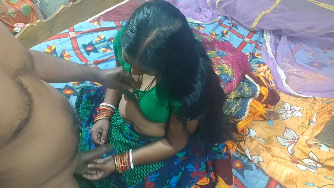 Kissed Stepsister’s Pussy, Stripped Her Naked and Fucked Her