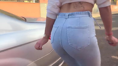 735201VanityRose Volle Ladung vor die Tuere gest