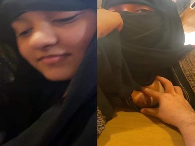 Boob show in restaurant and blowjob by dehati burkha GF